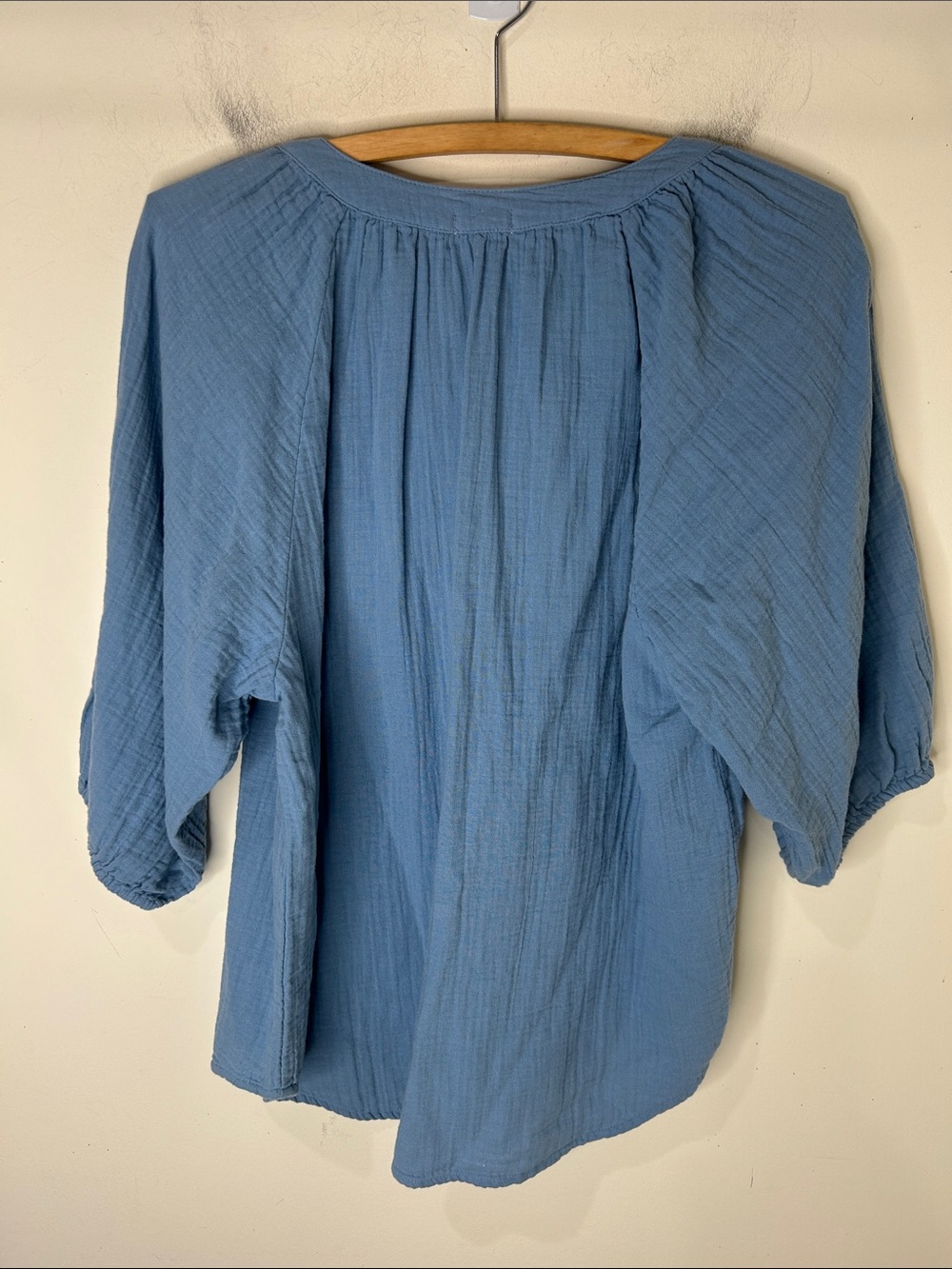 dylan Blue Textured V-Neck Peasant Top - Picture 3 of 15
